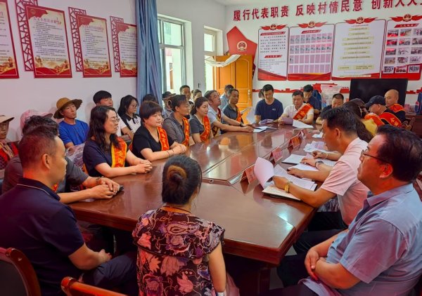 证星策略 甘肃陇西：劳模（工匠）“流动思政课”走进帮扶村